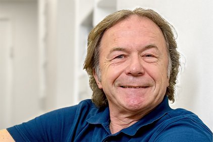 Dr. Bernhard Schewe